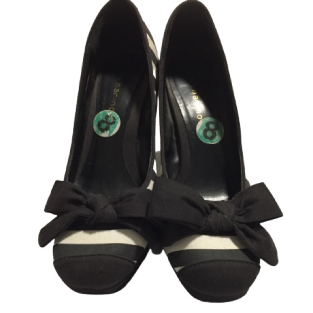 Ann Marino Black & White Size 8 Bow Tie Shoe